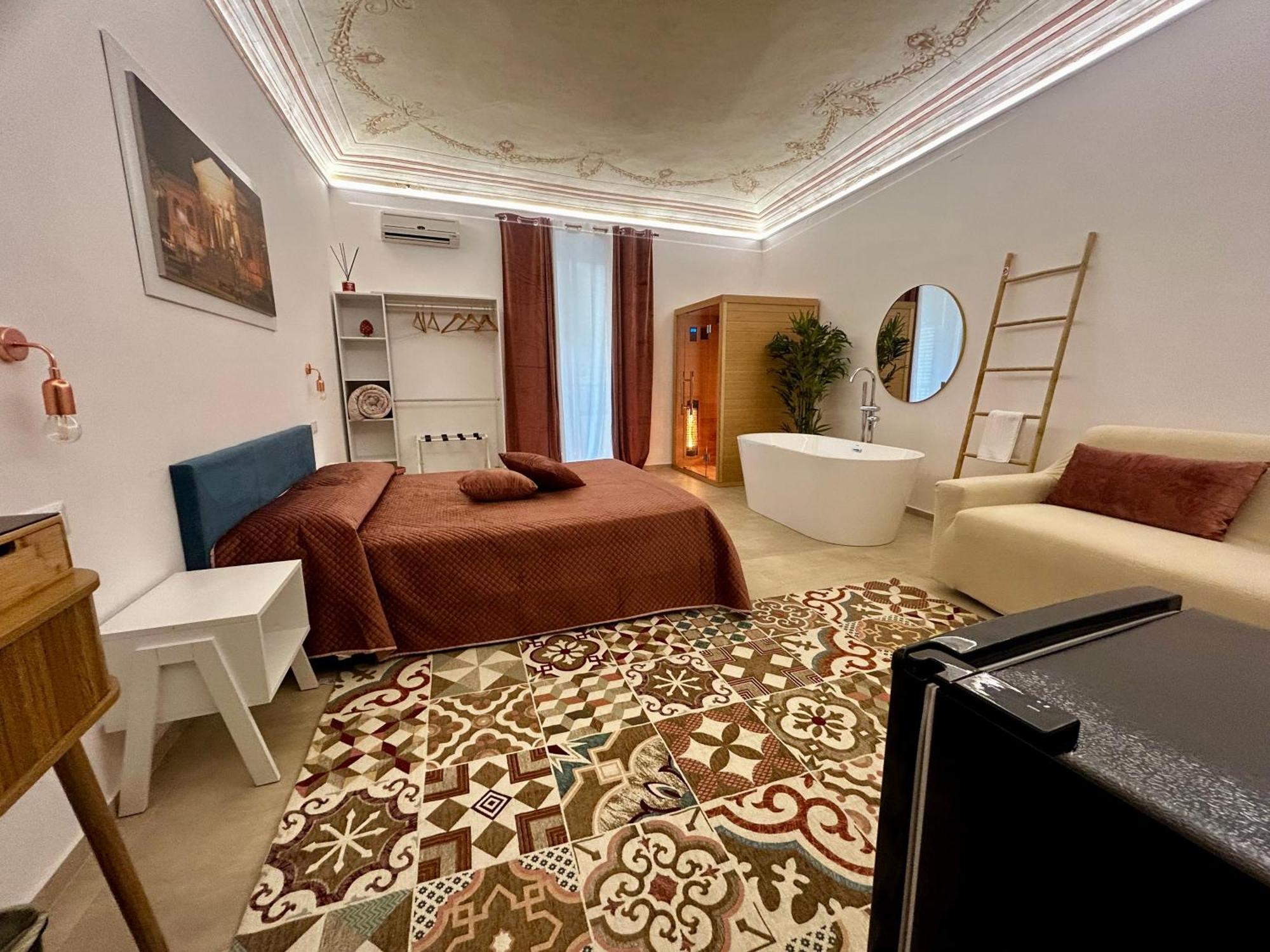 Massimo Rooms And Suite — Photos 3